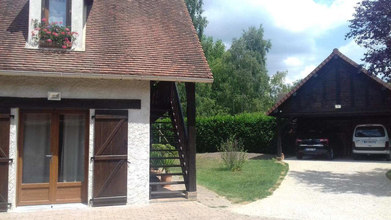 à l'orée du bois Extérieur photo